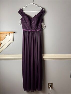 burgundy color velvet dress Mermaid Long Prom Dress, Velvet Burgundy Long Formal D – toptby The daring slit adds Size:18/24 Bachelorette' alum Hannah Brown versatile casual dress